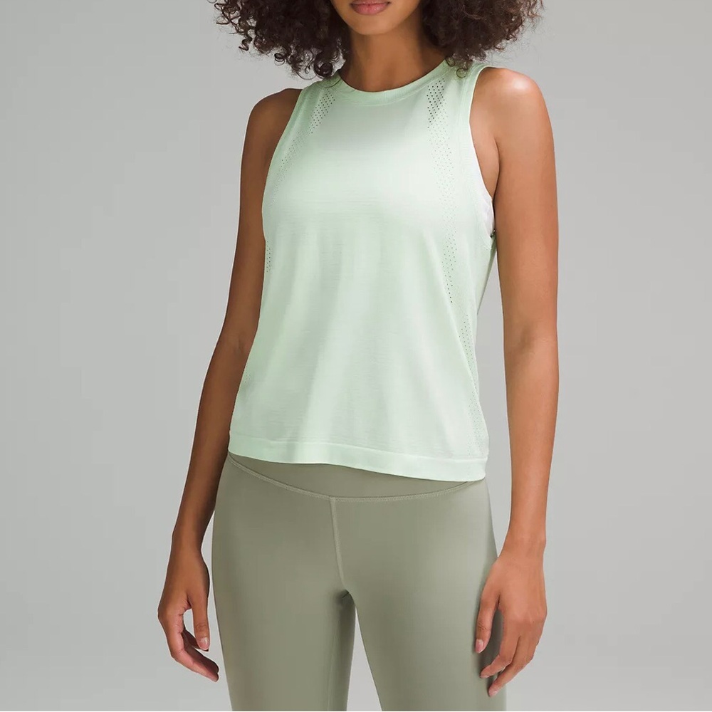 Lululemon Train to Be Tank - NWT